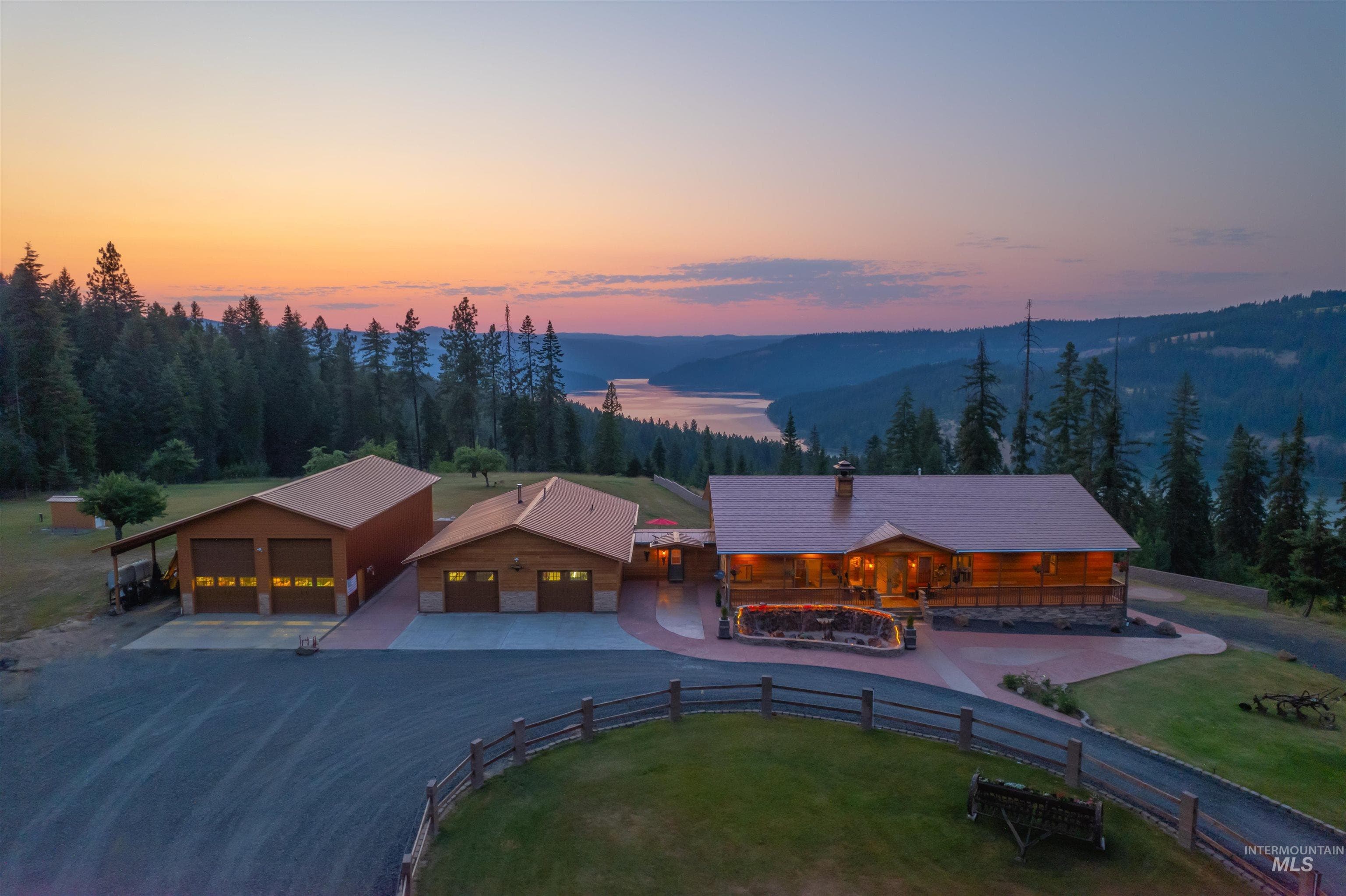 3688 Canyon Creek Road, Orofino